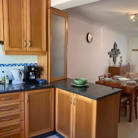 78 - Casa Limao Feriehus Ferrel (Leiria)